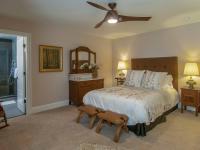 Bennington project - Little City rambler - guest room detail