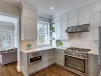 kitchen range and cabinets - historic charm in NW DC - Ballard & Mensua Architecture