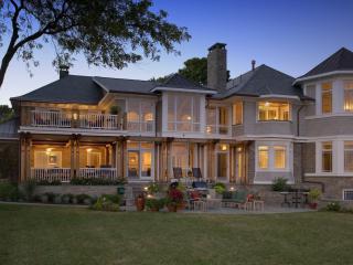 Ballard Mensua Architecture - Large Renovations and Additions