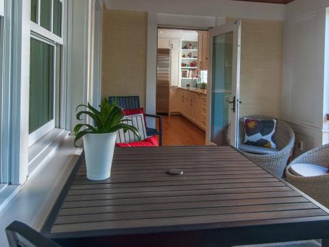 Bennington project - Little City rambler - screened-in back porch
