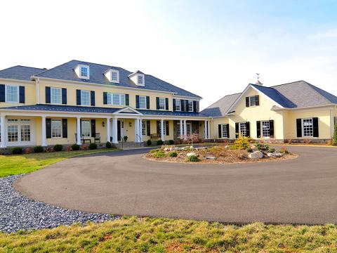 Sugarland Lane's project from Frank M. Bell and Ballard & Mensua