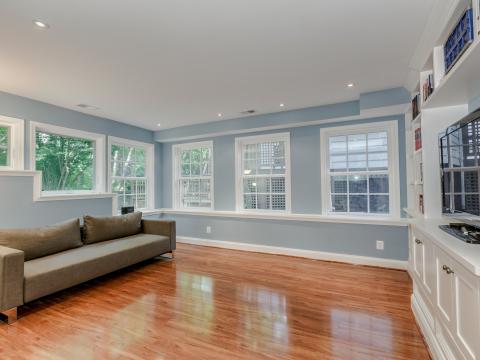Basement bedroom facing the side yard - The Shire of Spring Valley - Ballard & Mensua