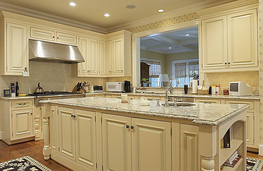 A marble and creme kitchen from Stanmore Drive's home renovation project
