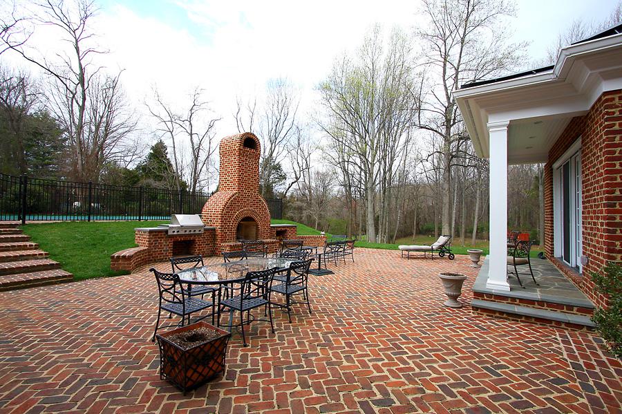 Outdoor dining area for the Ballard & Mensua job on Highland Farm Rd