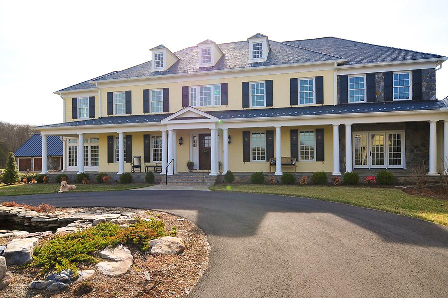 Sugarland Lane's project from Frank M. Bell and Ballard & Mensua