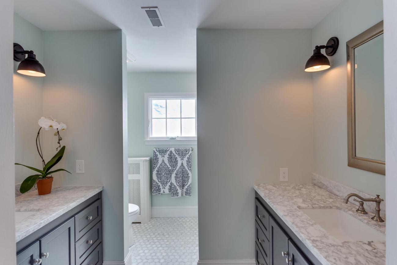 master bathroom - historic charm in NW DC - Ballard & Mensua Architecture