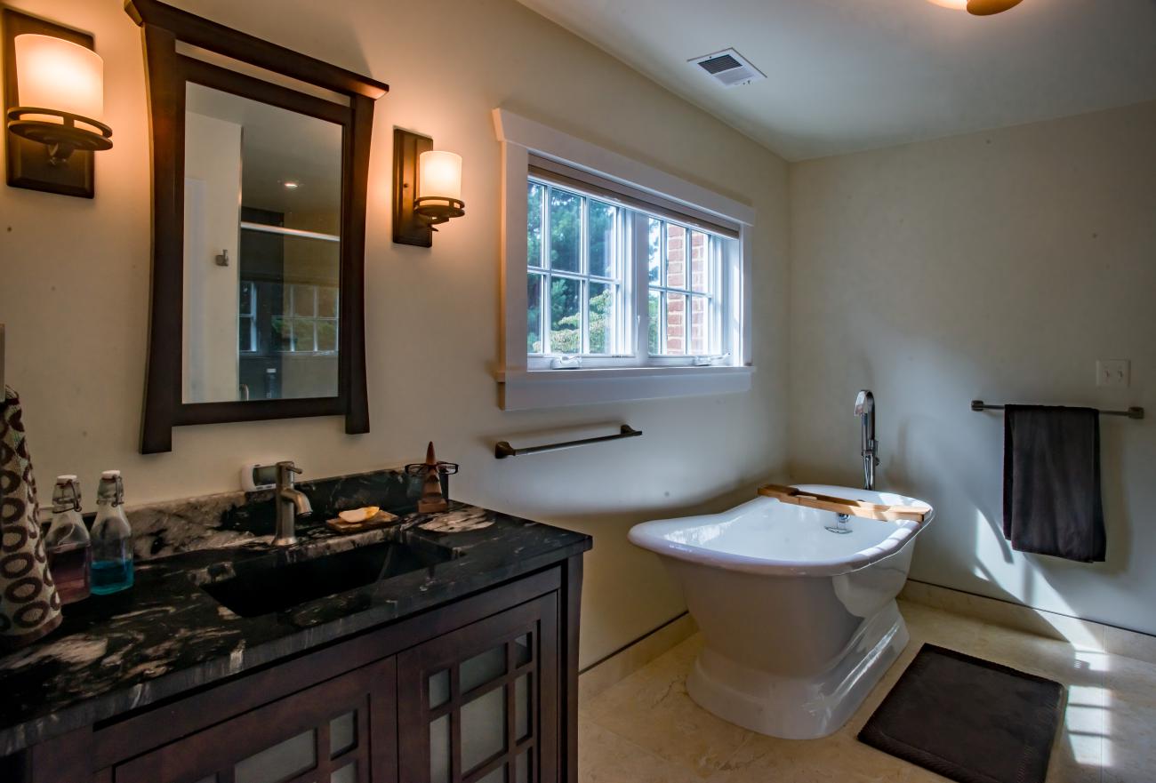 master bath and tub - Two story renovation - Loucks project